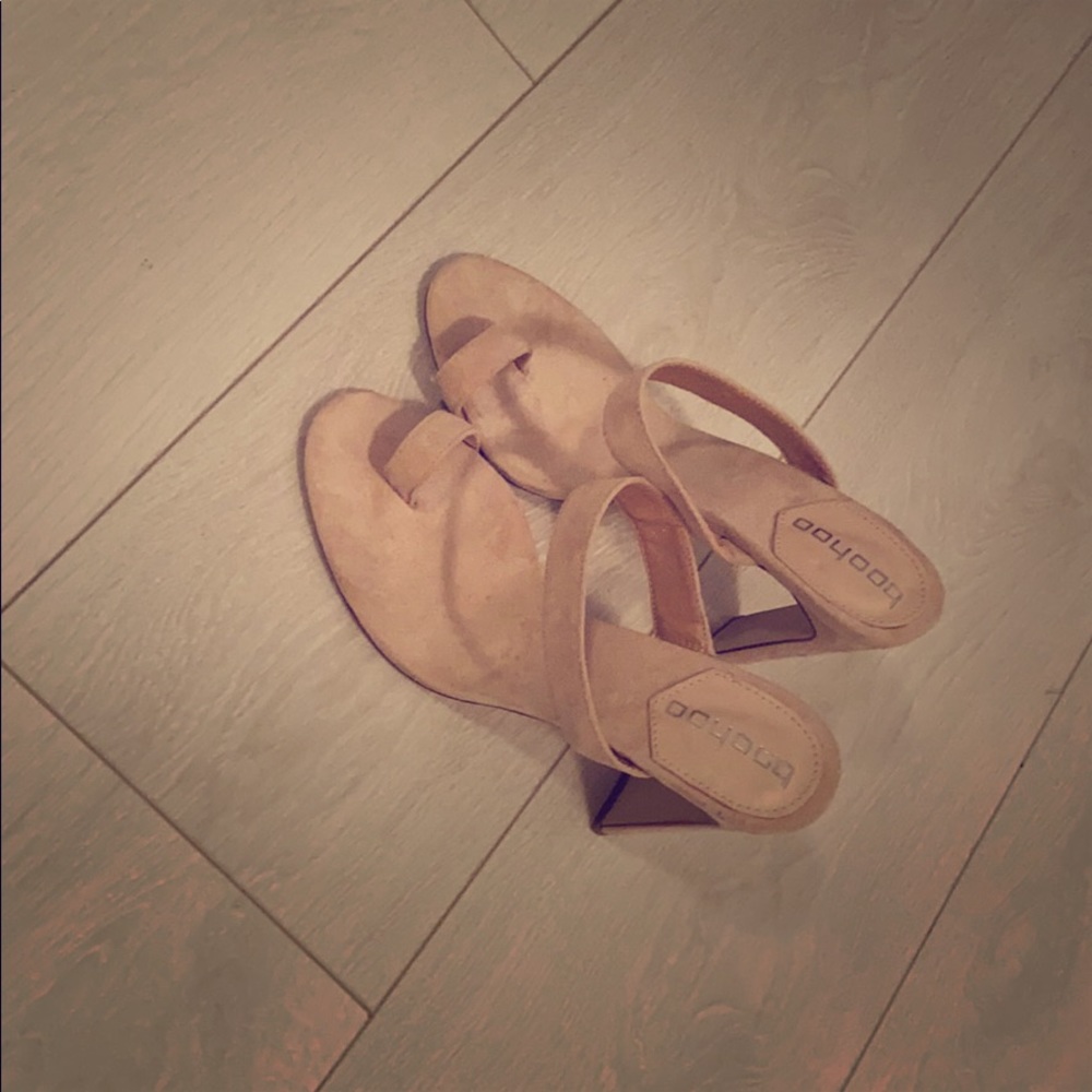 Boohoo Suede open toe mules. US Size 8